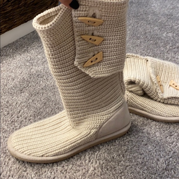 Bear paw knit slip on boots - Picture 2 of 7
